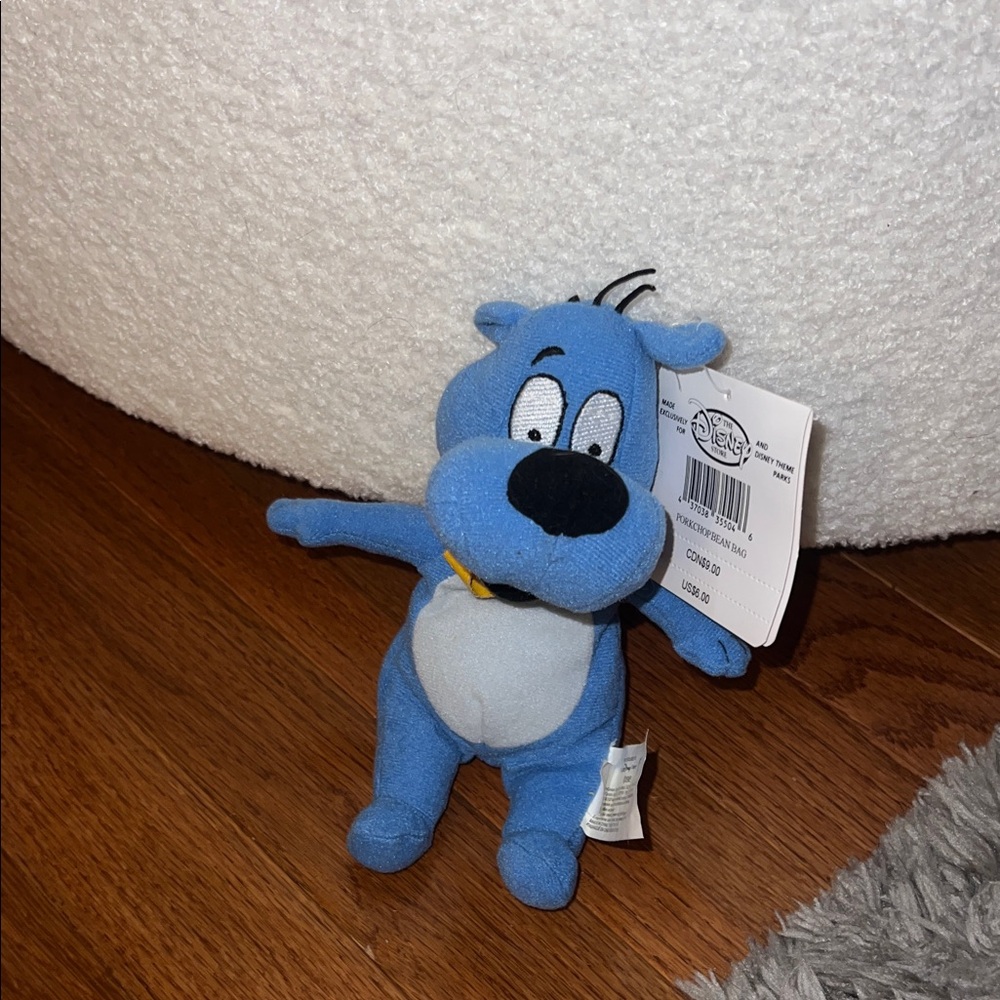 NWT The Disney Store “Doug” Porkchop Bean Bag Toy